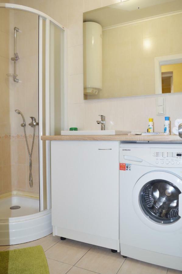 Owl Home Odessa Cozy Spacious Apartment In A Quiet Center Between Deribasovskaya And Privoz Eksteriør bilde