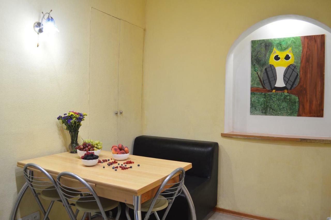 Owl Home Odessa Cozy Spacious Apartment In A Quiet Center Between Deribasovskaya And Privoz Eksteriør bilde