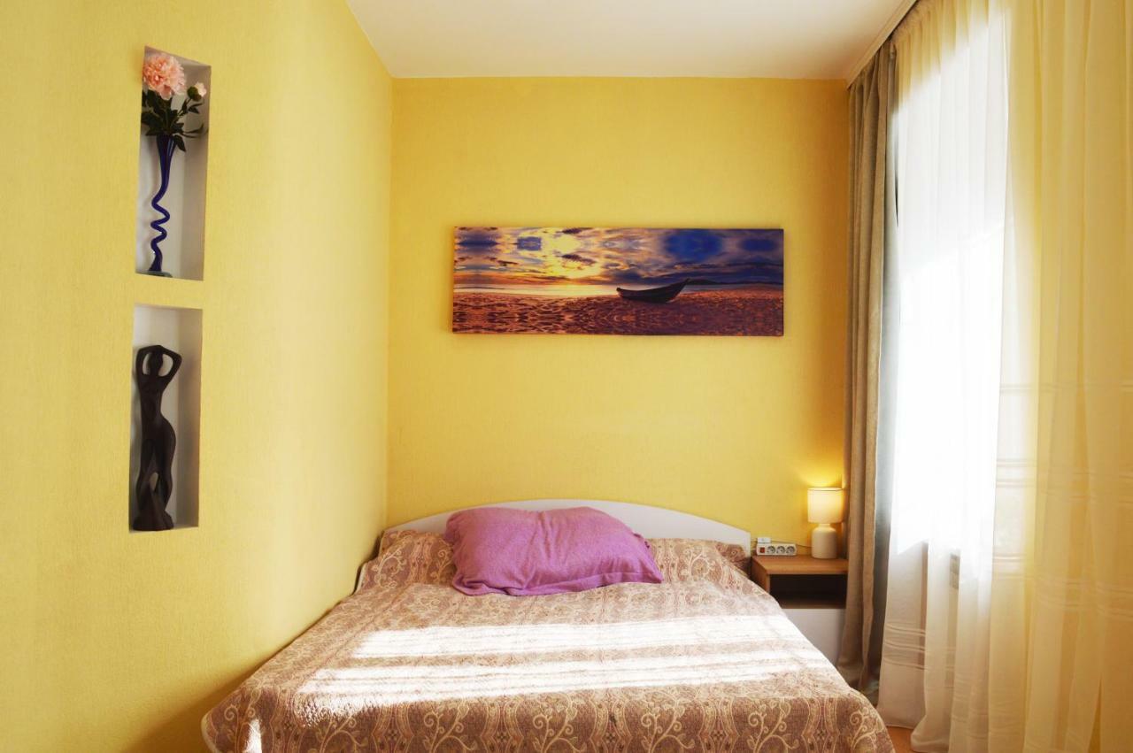 Owl Home Odessa Cozy Spacious Apartment In A Quiet Center Between Deribasovskaya And Privoz Eksteriør bilde